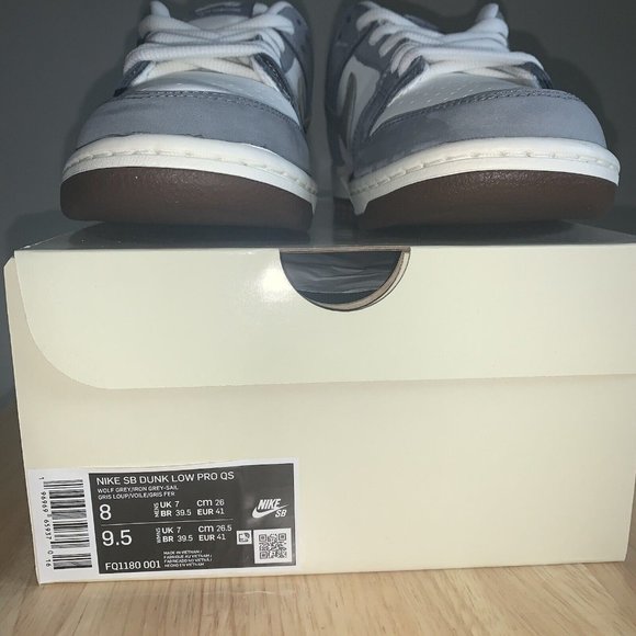 Nike SB Dunk Low leather trainers main image 4